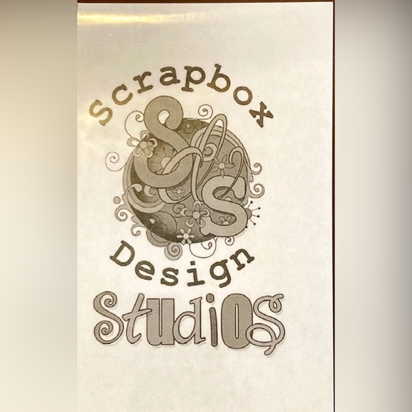 Scrapbook Kit - “Hit the Town” - Scrapbook Design Studios - 12 x 12 - Brand New - Picture 2 of 4